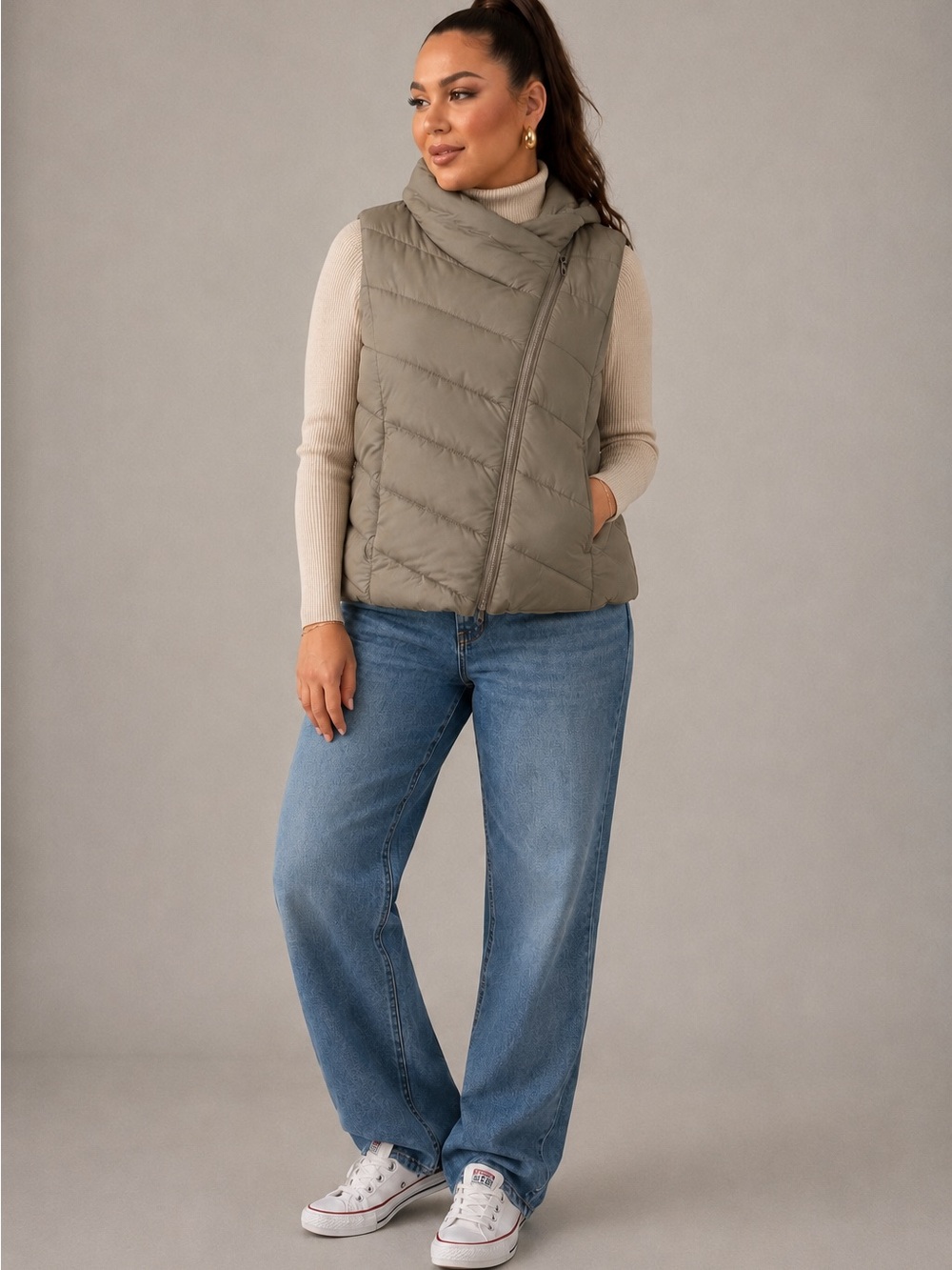 Nicole Miller Neutral Quilted Puffer Vest in Light Taupe Size L